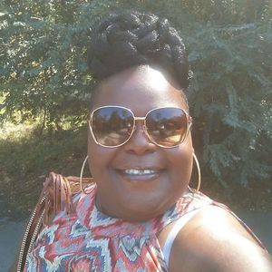 Meet your Posher, Akisha